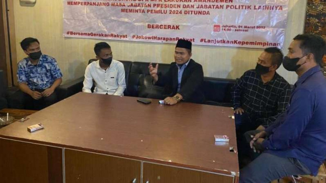 Para aktivis yang tergabung dalam Gerakan Milenial Demokrasi Indonesia (GMDI).