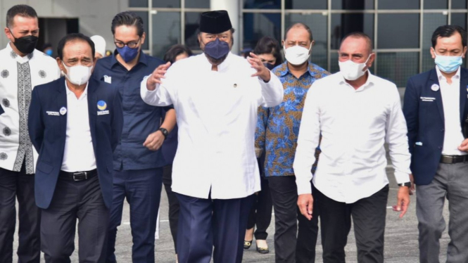 Ketua Umum DPP NasDem, Surya Paloh dan Gubernur Sumut, Edy Rahmayadi.