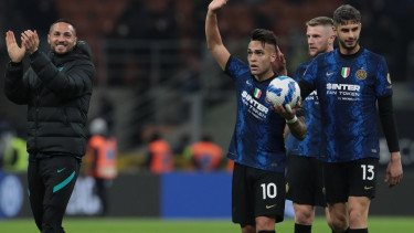 Lautaro Martinez mencetak hattrick