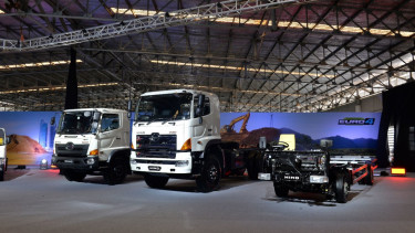 Hino luncurkan truk dan bus berstandar emisi Euro 4