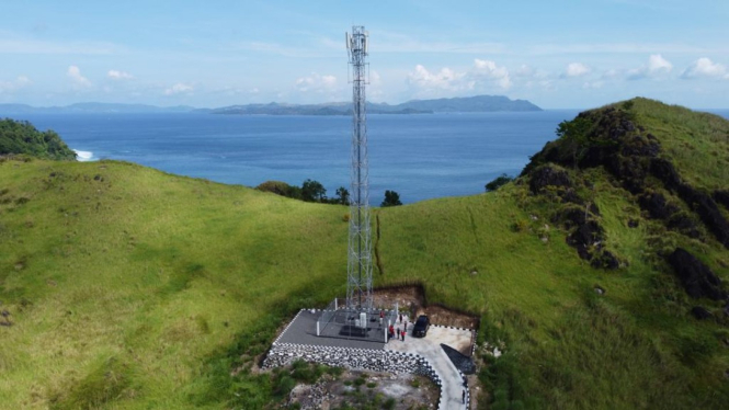 Menara telekomunikasi Mitratel.