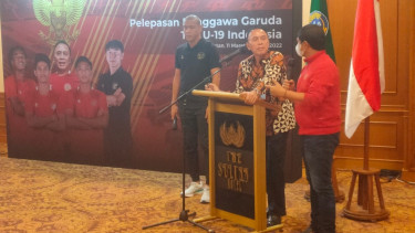 Ketua Umum PSSI, Mochamad Iriawan dan Indra Sjafri