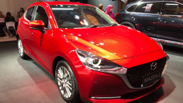 Mazda 2 di Jakarta Auto Week 2022