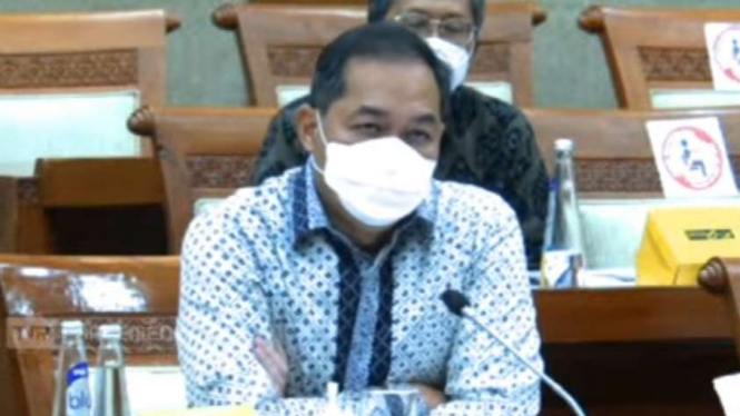 Mantan Menteri Perdagangan M. Lutfi di Komisi VI DPR.