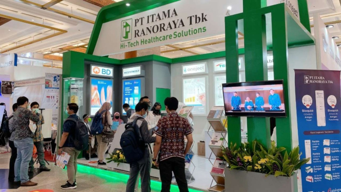 Gerai produsen suplemen untuk COVID-19.