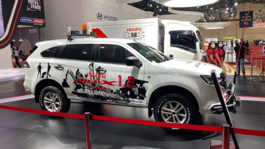 Isuzu MU-X di Jakarta Auto Week 2022