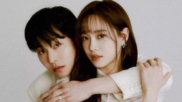 Kim Sejeong dan Ahn Hyo Seop.