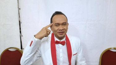 Cak Lontong.