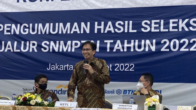 Ketua LTMPT Mochamad Ashari di Konferensi Pers Pengumuman Hasil Jalur SMPTN 2022