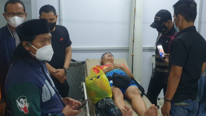 Wartawan Metro Tv dipukul oknum polisi jahat.