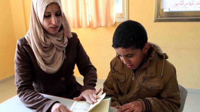 Khalid Abu Musa, Palestina