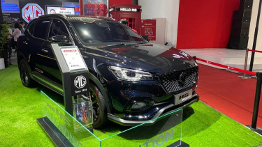 MG HS Dark Midnight Edition