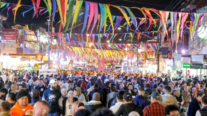  Keramaian pasar ramadhan di Lakemba di tahun 2022 kembali diraskan warga Muslim di kawasan Sydney dan sekitarnya. (Foto koleksi Canterburry-Bankstown)