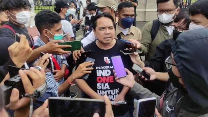Ade Armando sebelum pengeroyokan di DPR
