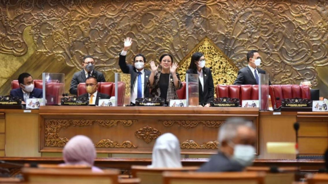 Puan Maharani Pimpin Rapat Paripurna
