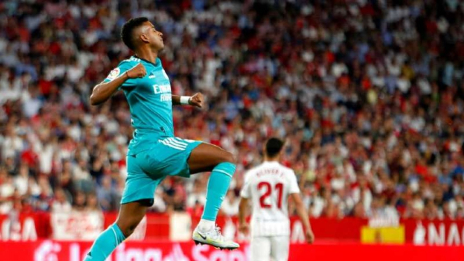Winger Real Madrid, Rodrygo Goes rayakan gol.
