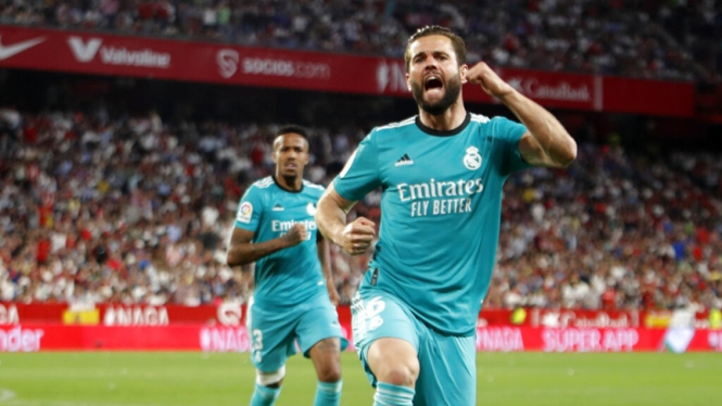 Bek Real Madrid, Nacho Fernandez