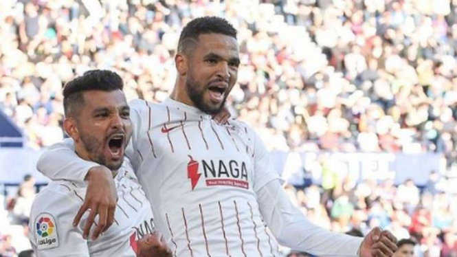 Pemain Sevilla, Jesus Corona