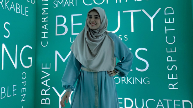 Dhini Aminarti