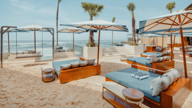 Cattamaran Beach Club, Bali 