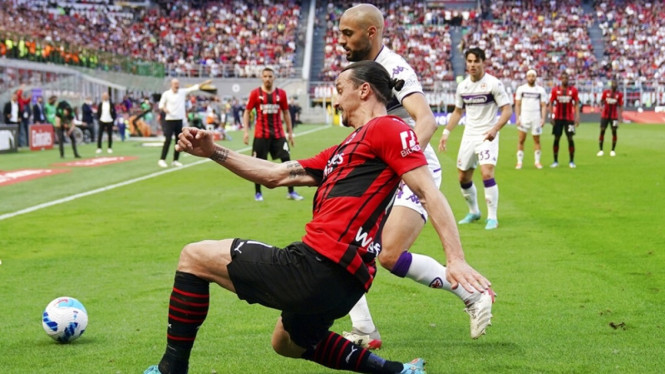 Zlatan Ibrahimovic saat AC Milan vs Fiorentina