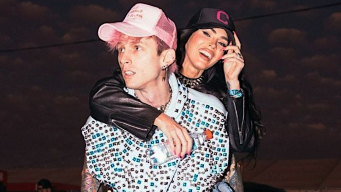 Megan Fox dan Machine Gun Kelly.