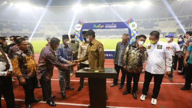 Peresmian Banten International Stadium