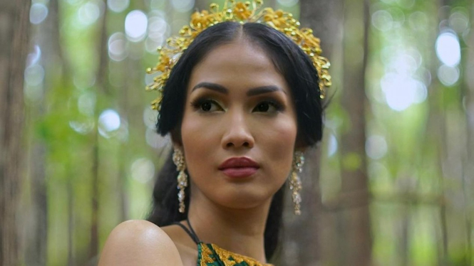 Aulia Sarah.