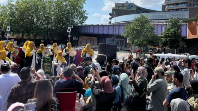 Kumpulan pemusik rebana wanita Indonesia di Inggris, Annisaa Rebana London