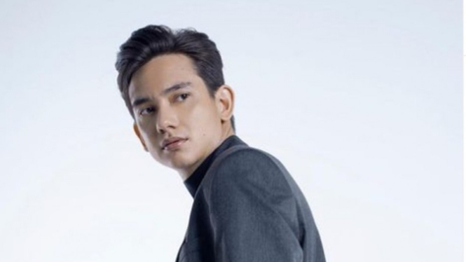 Adipati Dolken