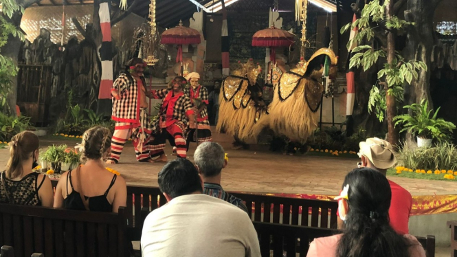 Pertunjukan seni Barong di Bali.