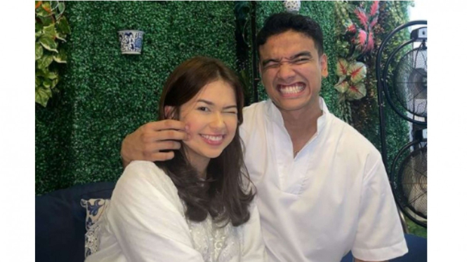Fadly Faisal dan Rebecca Klopper