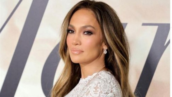 Jennifer Lopez