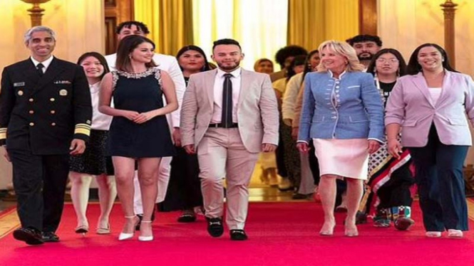 Selena Gomez di Gedung Putih. 