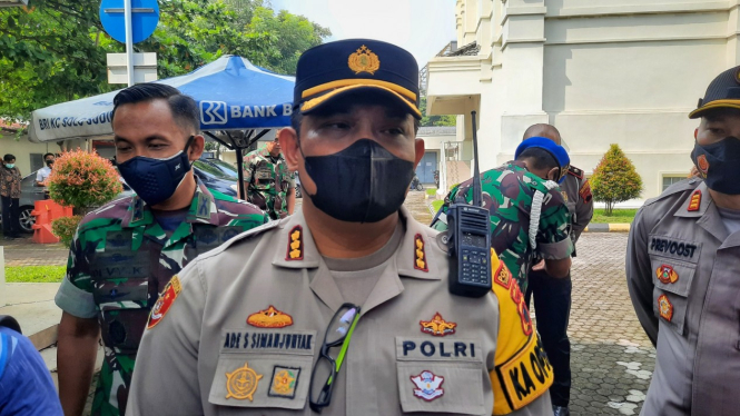 Kombes Pol Ade Safri Simanjuntak.
