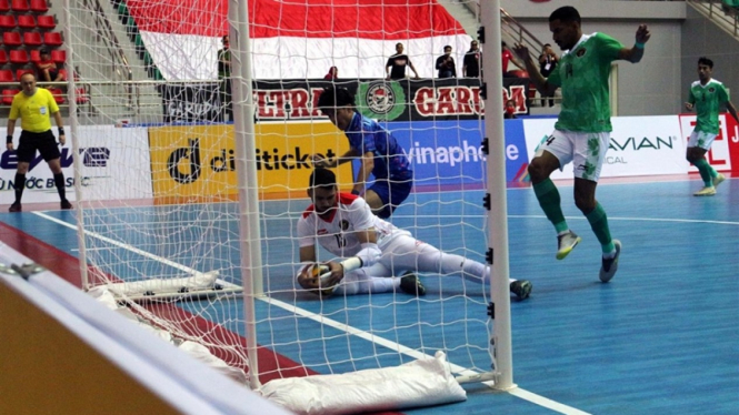 Timnas Futsal Indonesia melawan Thailand di SEA Games 2021