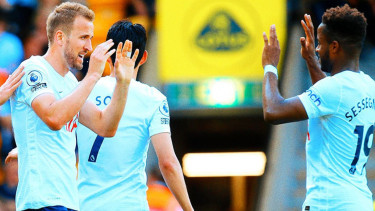 Selebrasi Harry Kane usai bobol gawang Norwich City