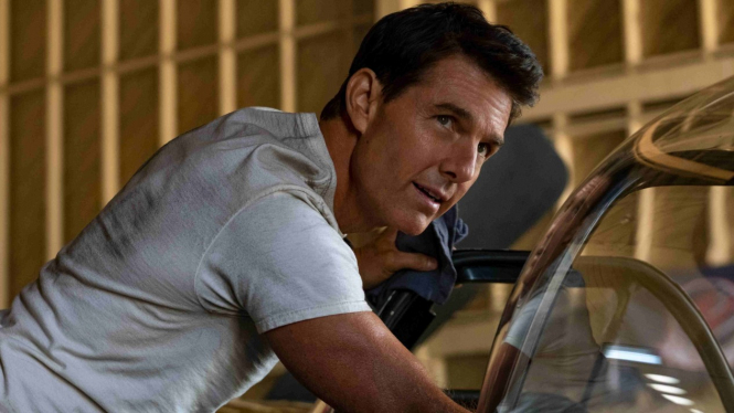 Tom Cruise