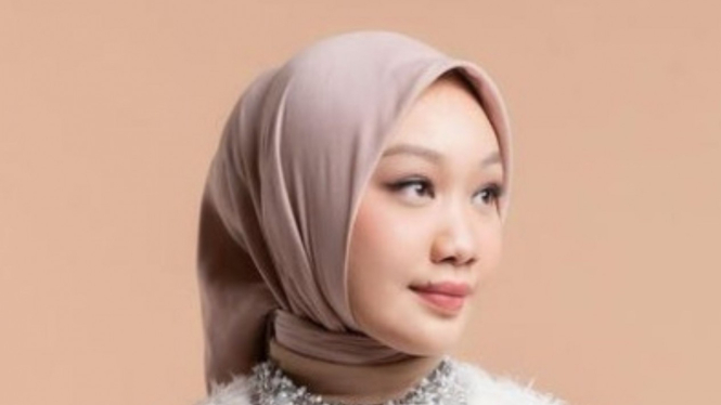 Vina Andhani Muliana / Vina Muliana