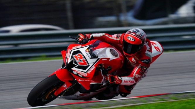 Pembalap AHRT, Andi Gilang di ARRC 2022 Malaysia