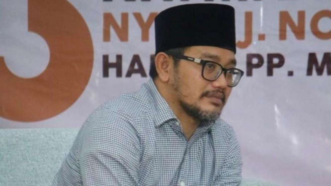 KH Abdussalam Shohib atau Gus Salam.