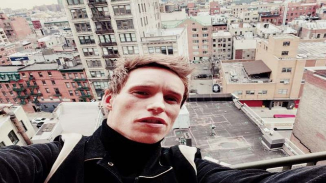 Eddie Redmayne, aktor asal Inggris,
