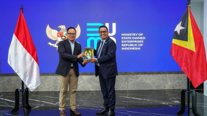 Wakil Menteri BUMN II, Kartika Wirjoatmodjo menerima kunjungan Wakil Menteri Keuangan Republik Demokratik Timor-Leste, Antonio Freitas.
