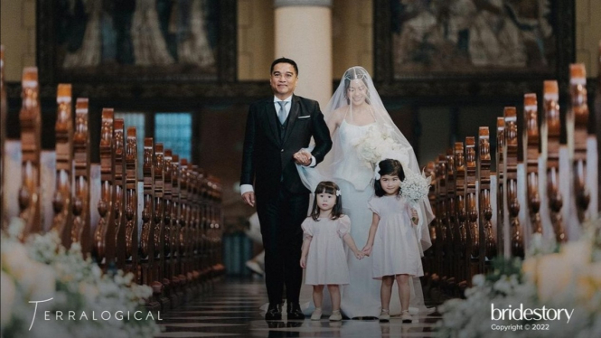 Indra Lesmana dan Eva Celia. 