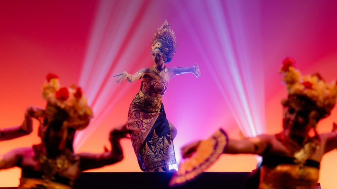 Tarian Tradisional di Pagelaran Sabang-Merauke