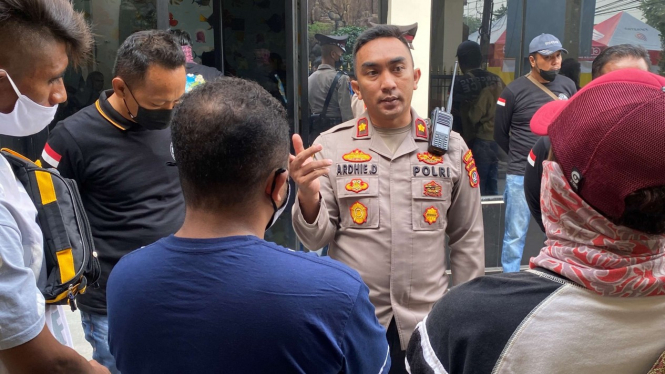 Kapolsek Cengakreng, Kompol Ardhie Demastyo