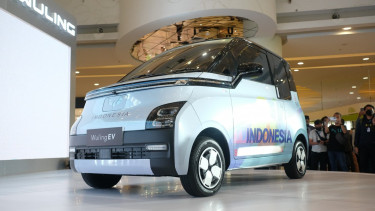 Mobil Listrik Mini Wuling EV