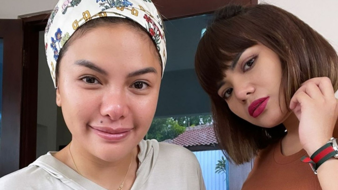 Nikita Mirzani dan Dinar Candy.