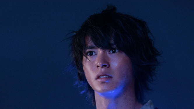 Kento Yamazaki dalam serial Alice In Borderland