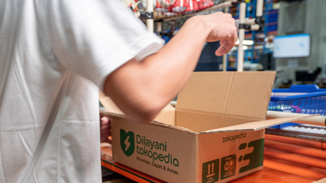 Layanan milik Tokopedia.